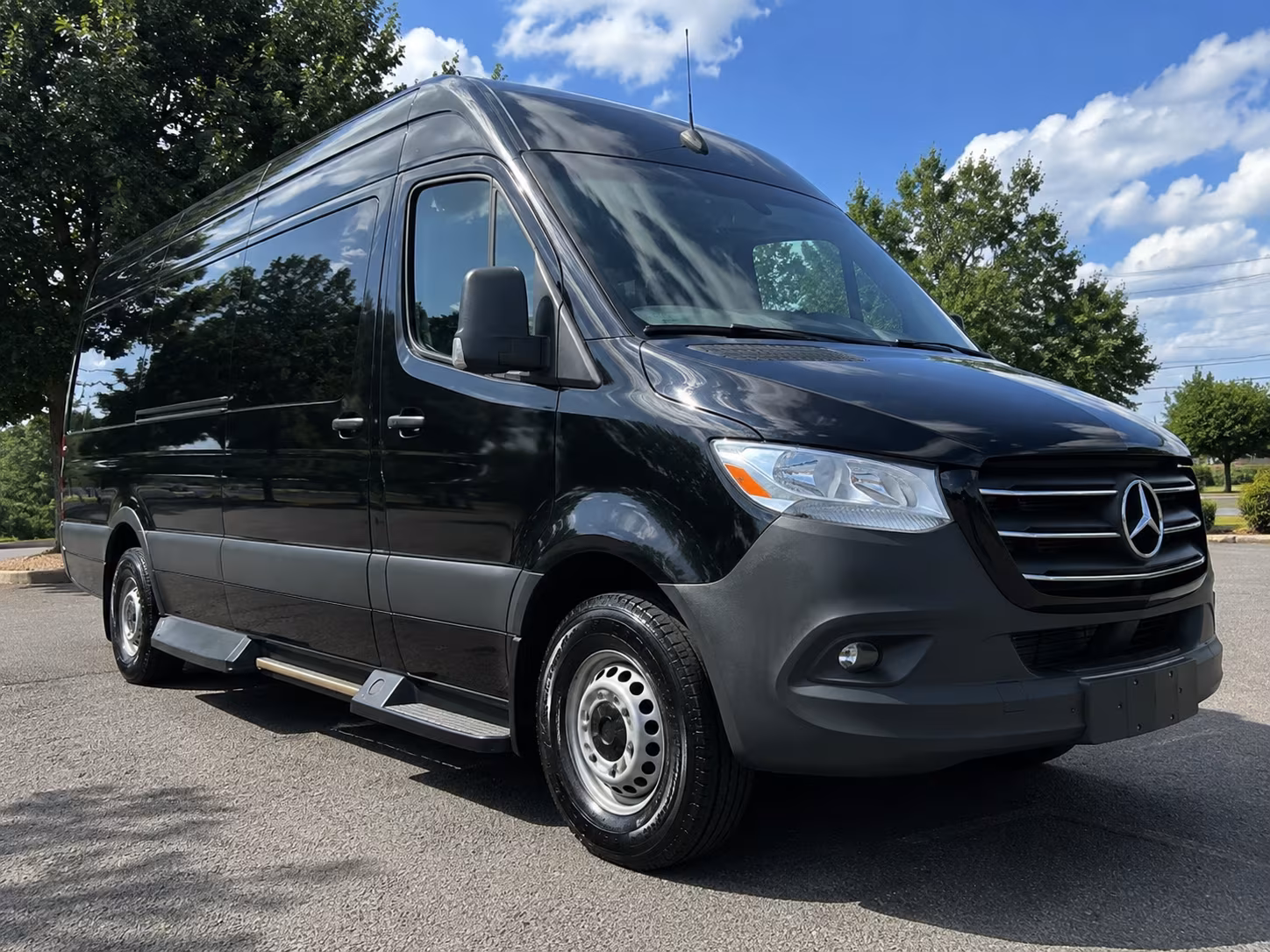 Sacramento Wedding Transportation & Shuttle Service